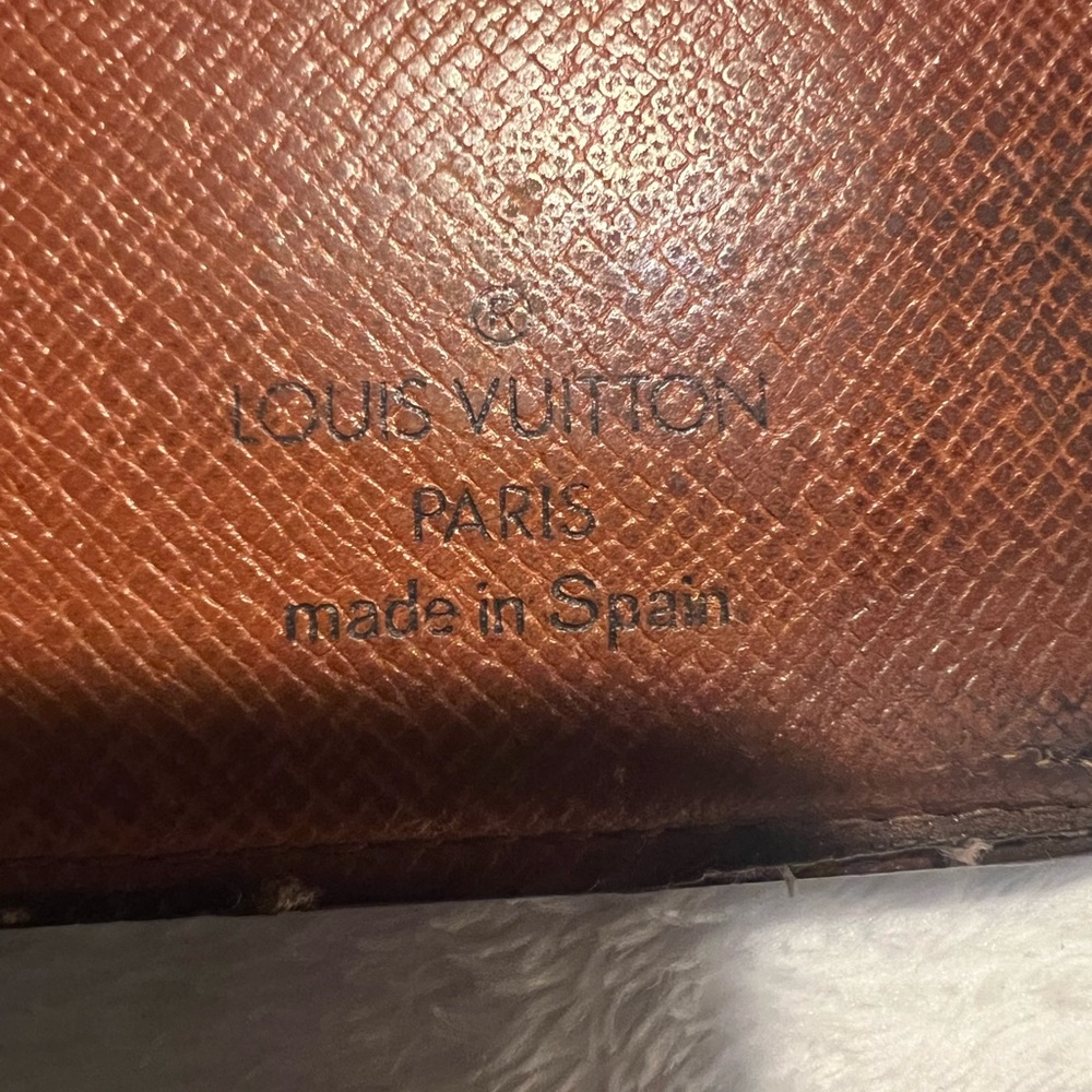 Louis Vuitton Monogram Brown Key & Card Holder